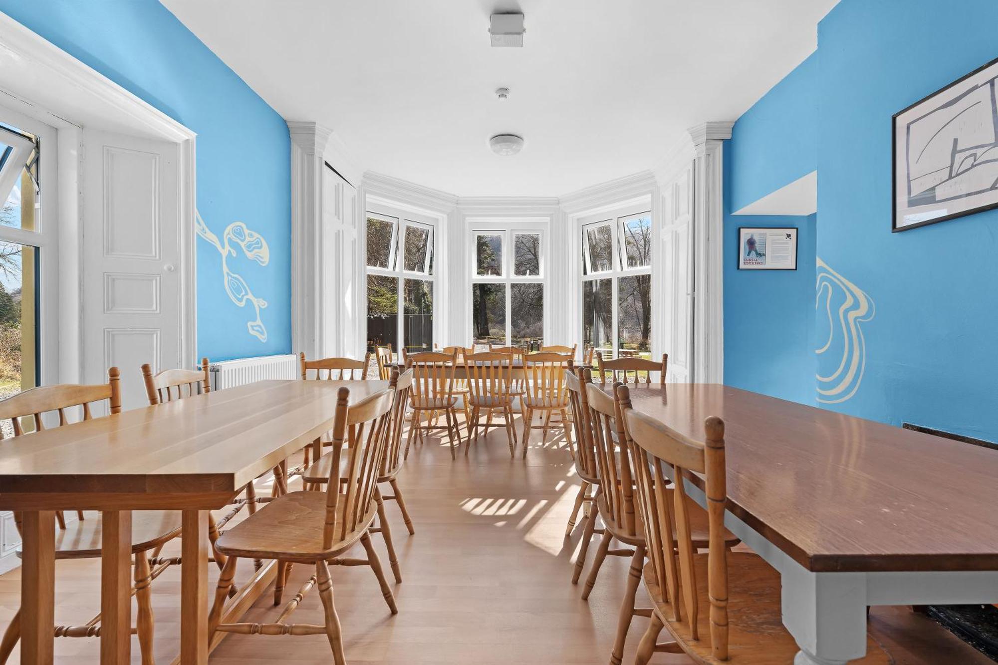 Glendalough International Youth Hostel Лара Экстерьер фото