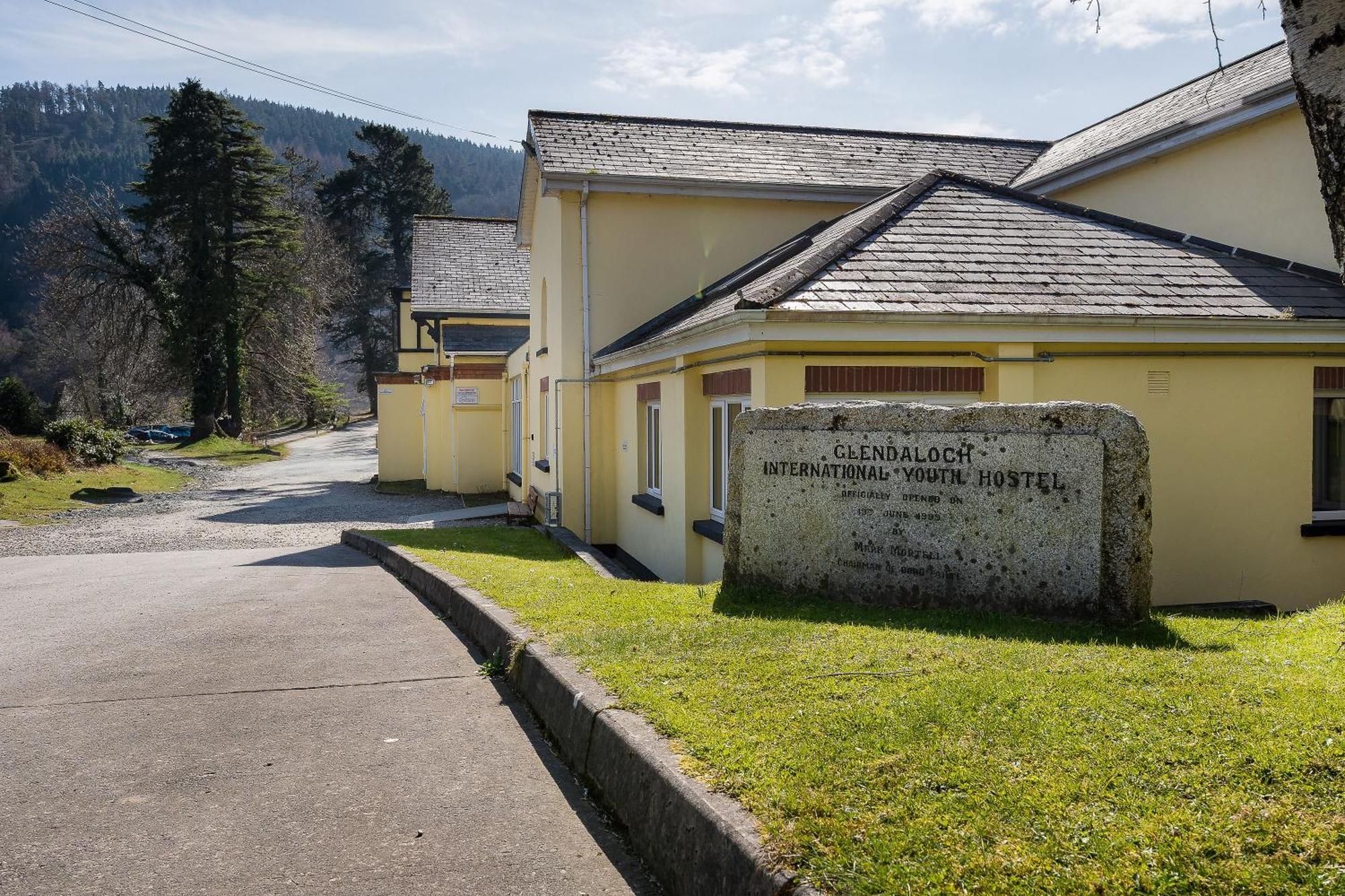 Glendalough International Youth Hostel Лара Экстерьер фото