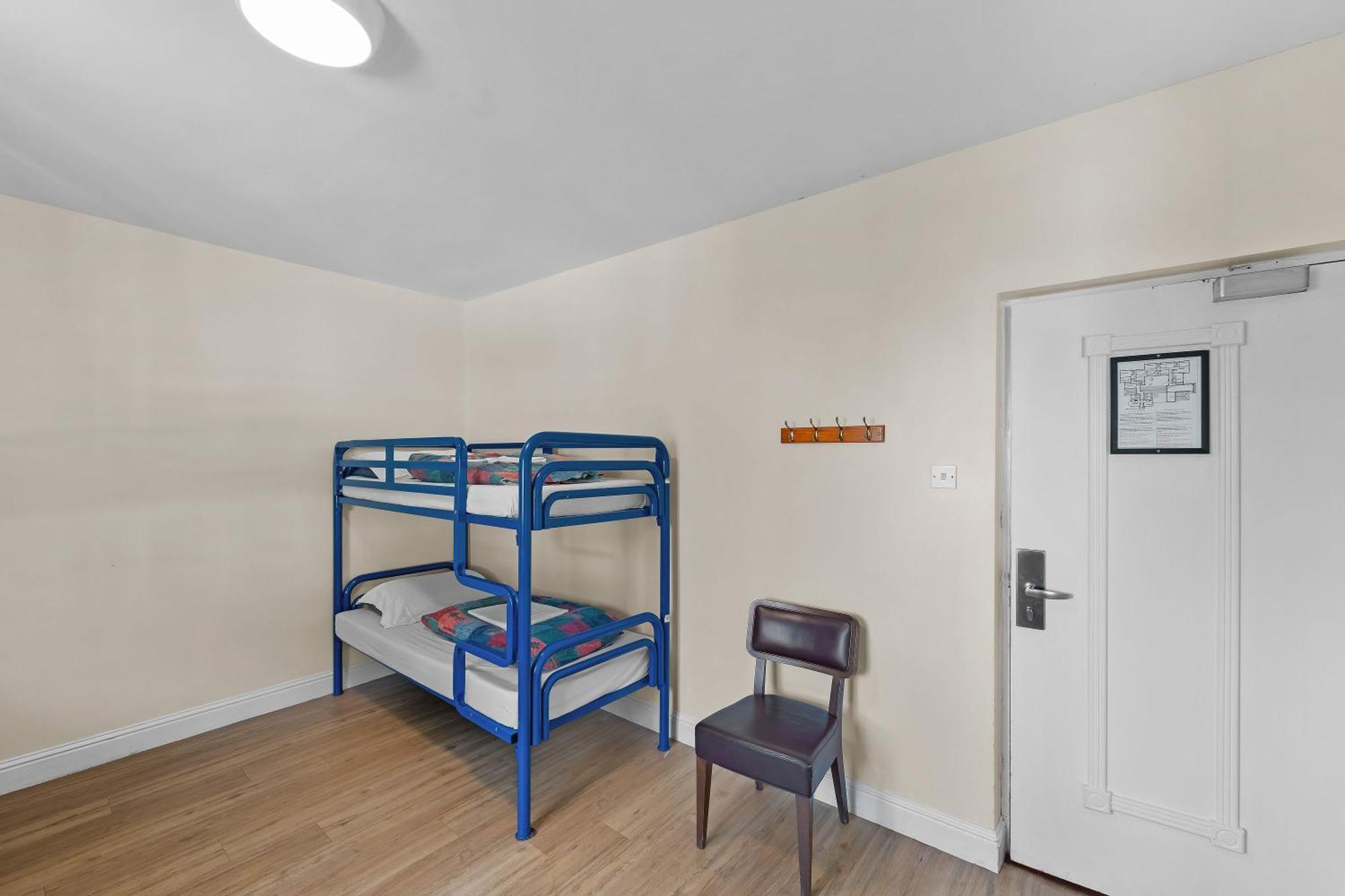 Glendalough International Youth Hostel Лара Экстерьер фото