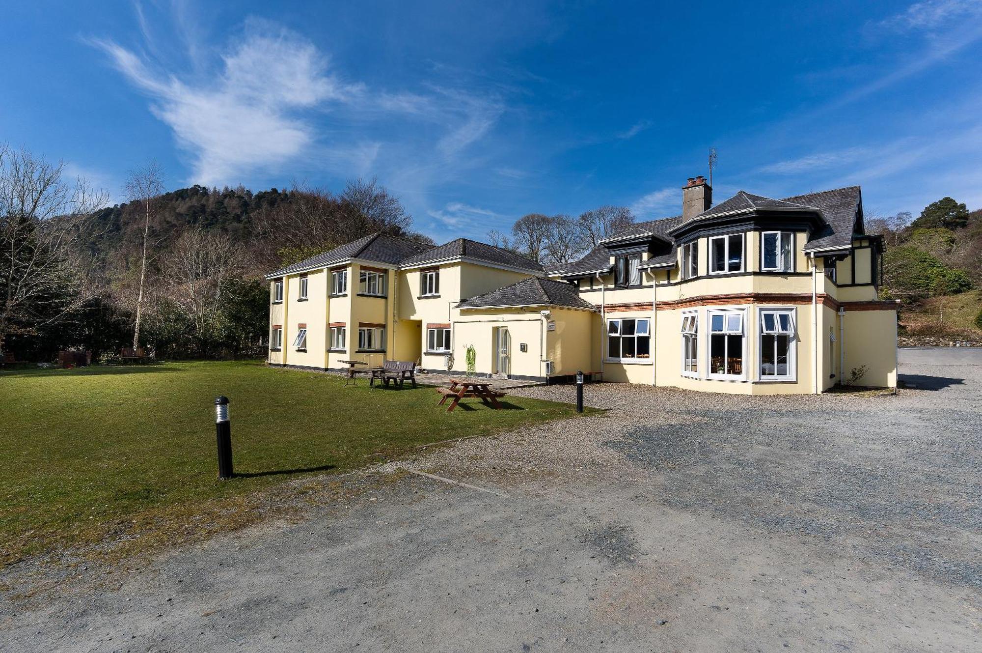 Glendalough International Youth Hostel Лара Экстерьер фото